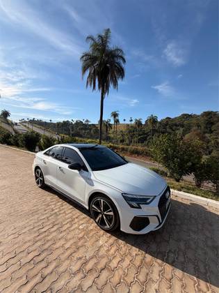 AUDI A3 2.0 40 TFSI MHEV SEDAN PERFORMANCE BLACK S-TRONIC AUDI A3 2.0 40 TFSI MHEV SEDAN PERFORMANCE BLACK S-TRONIC